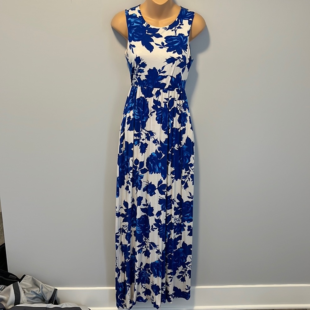 Blue floral maxi